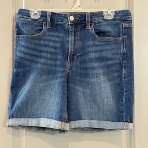 Old Navy Mid-Blue Rolled Hem Denim Jean Shorts